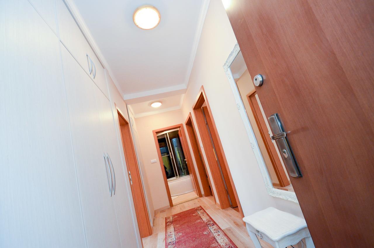 Central Apartment Kotor Bagian luar foto