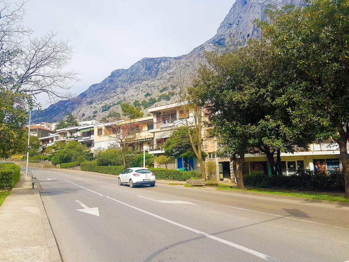Central Apartment Kotor Bagian luar foto